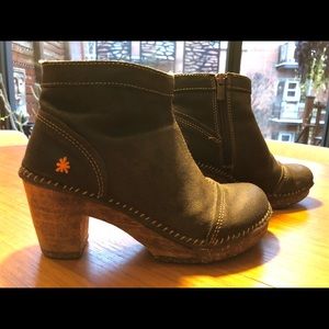 ART Company boots , Spain, Size 7